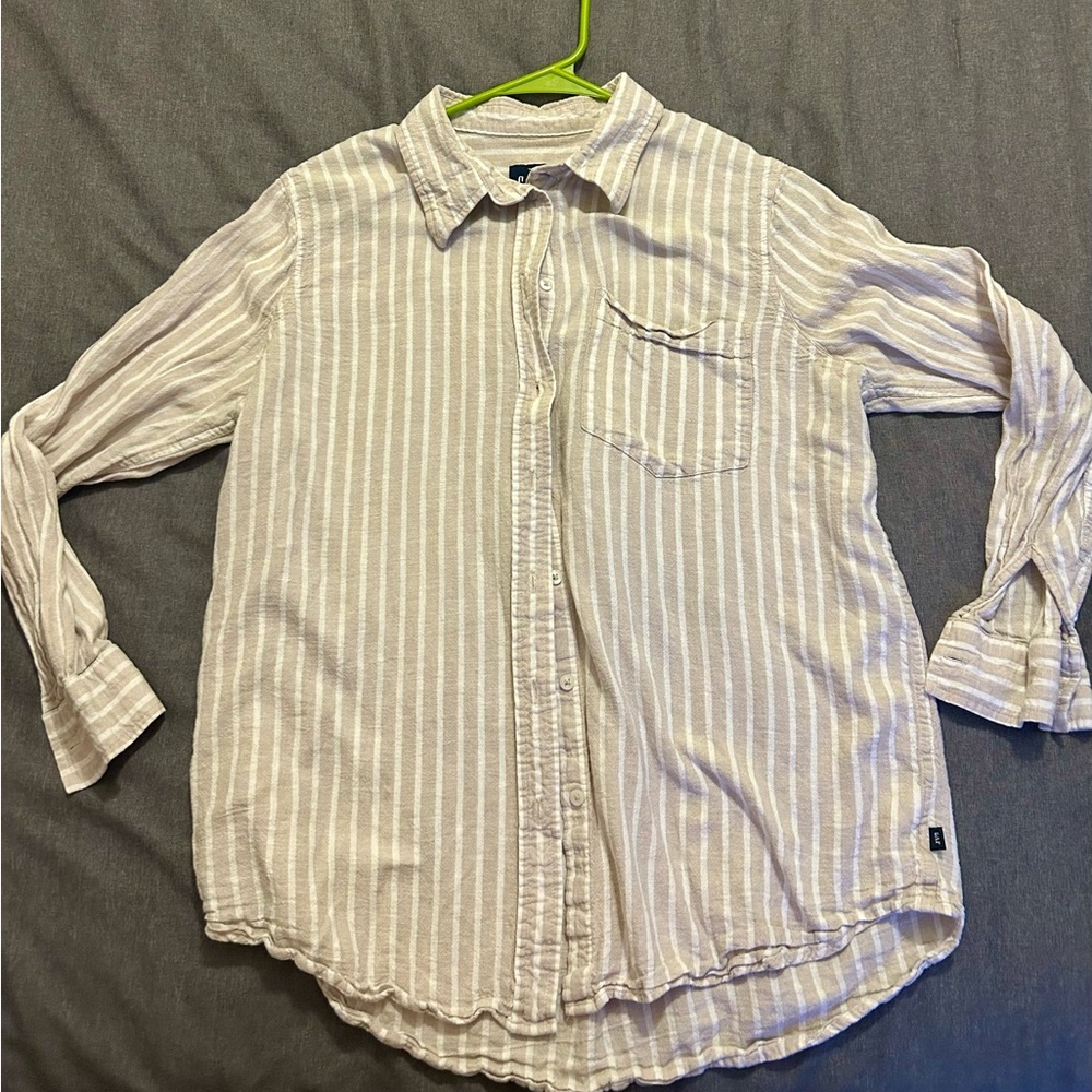 GAP Women's White and Gray Striped Button Down Shirt